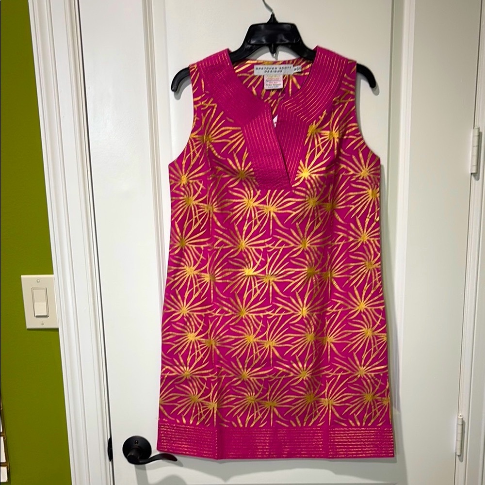 Gretchen Scott Designs Starburst Vneck Sleeveless Dress Pink Gold Size Small NWT